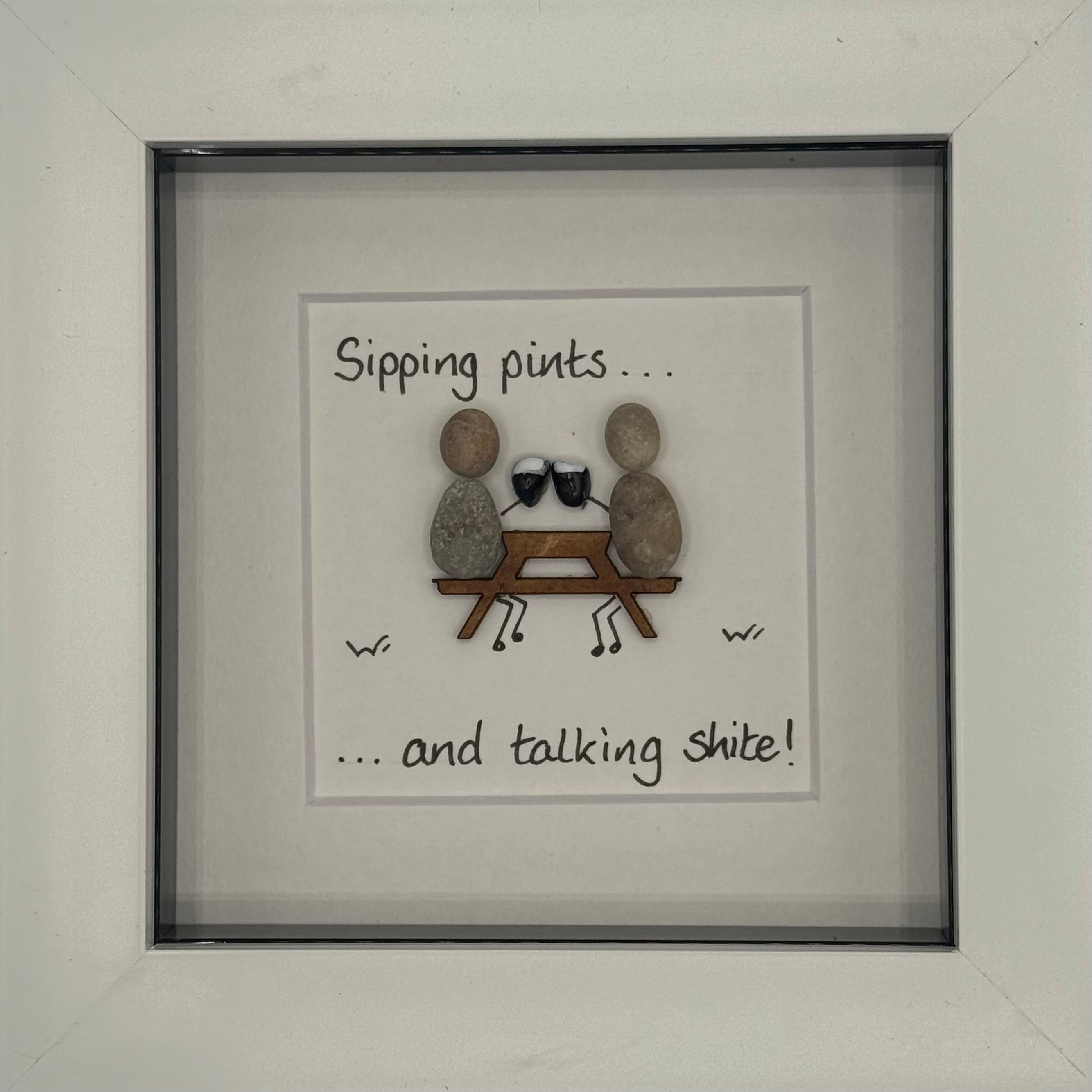 Sipping pints, talking shite 🤭